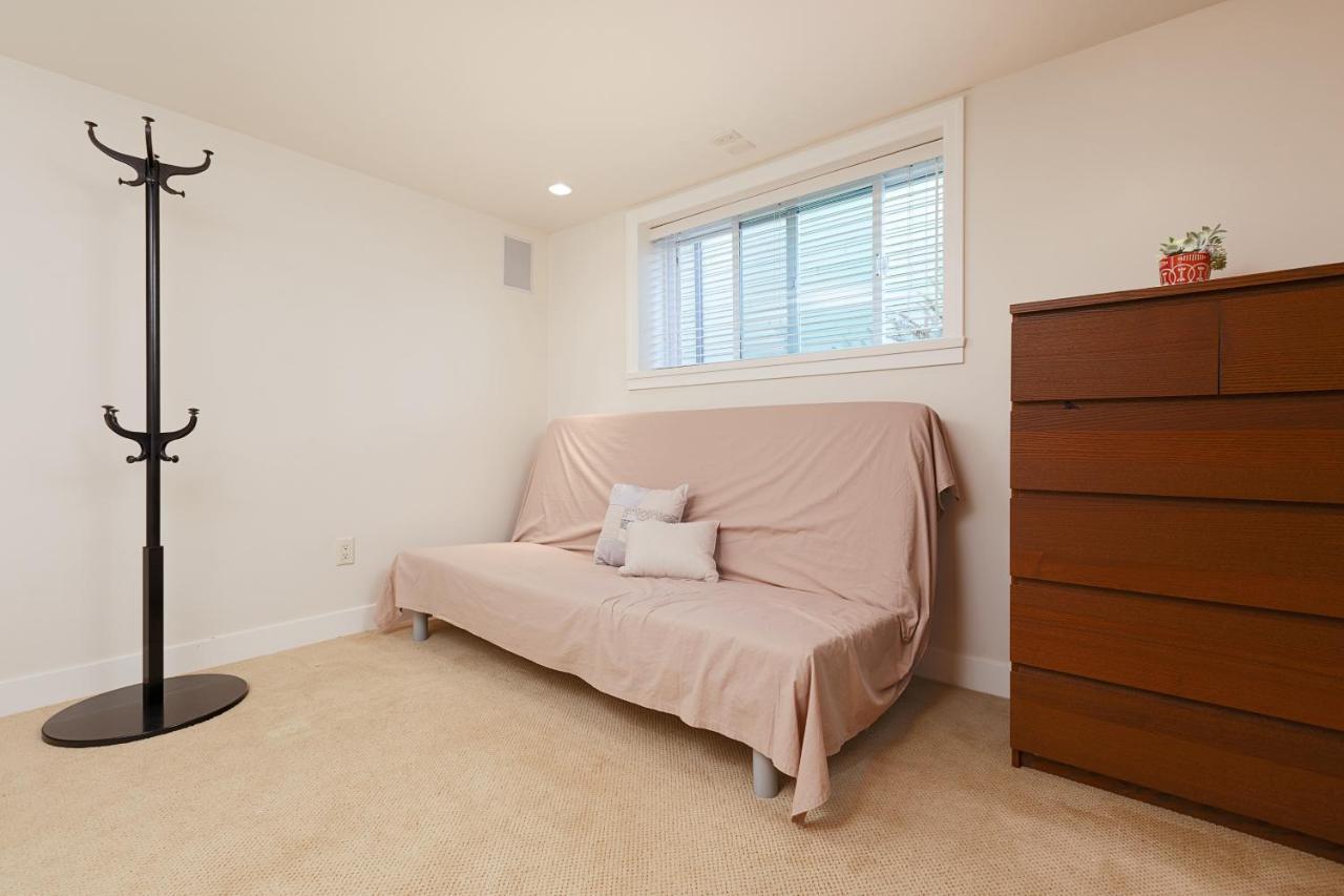 Cozy 3Bdr Suite Near Queen Elizabeth Park Vancouver Exterior foto